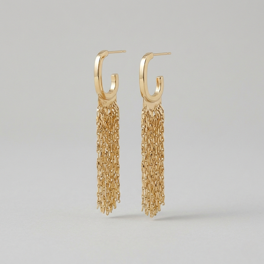 Earrings with G-shaped tassels, geometric earrings with tassels and European and American metal design, exuding a feeling of lightweight luxury and high quality (authentic gold-plated silver pins for long-lasting color retention).