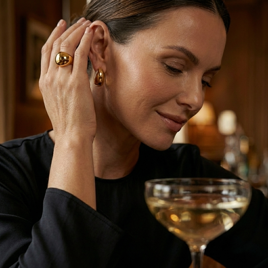 Negative Form Ring — Gold Finish