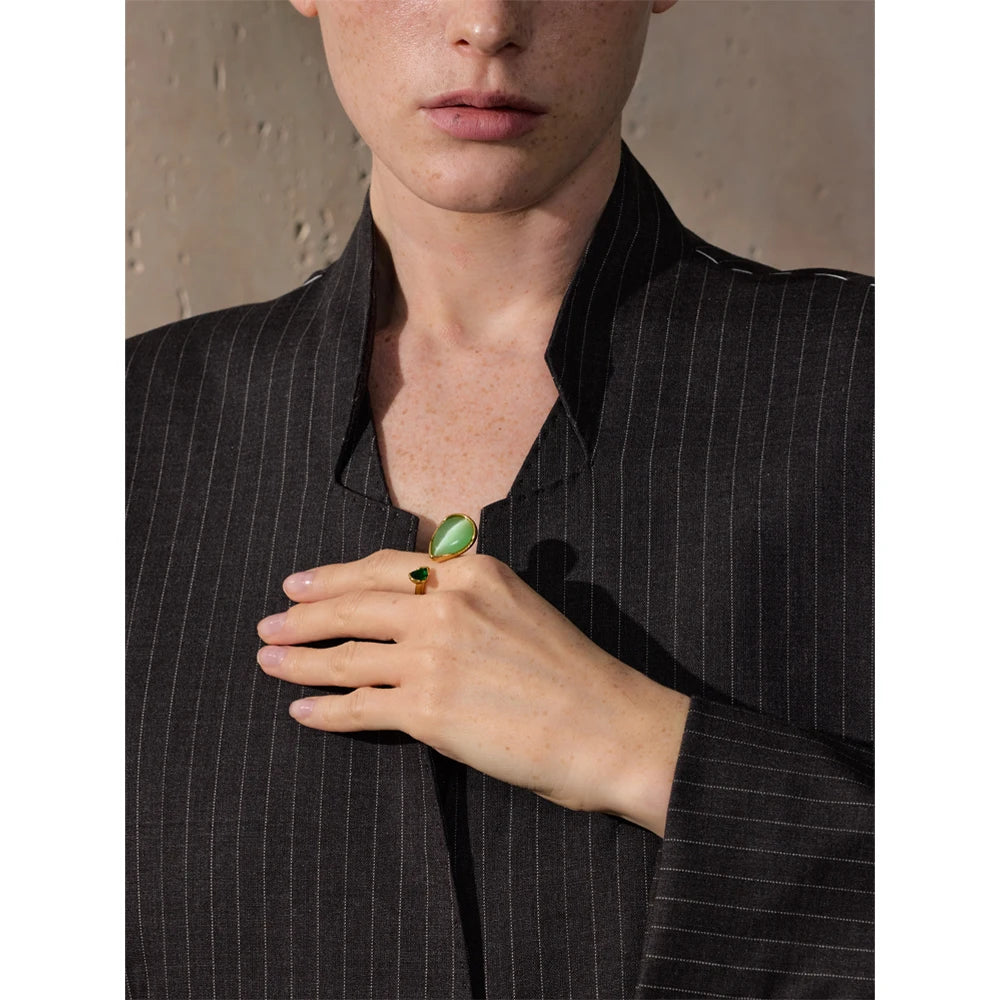 Emerald Grace Teardrop Ring