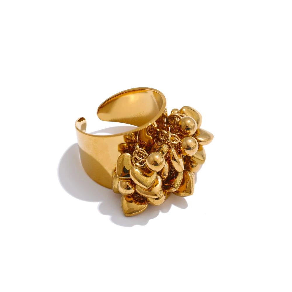 Éclat Heart Cluster Ring