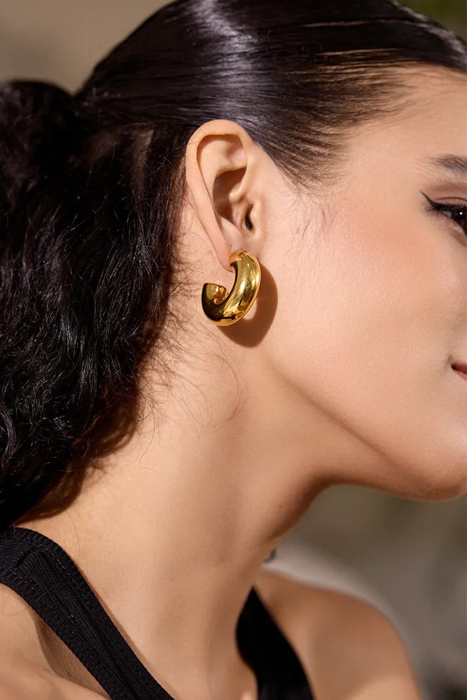 C Field Huggies — Gold Finish